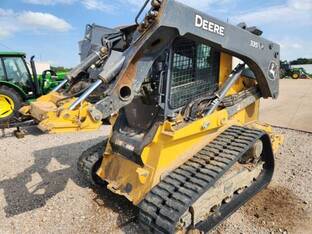 2025 John Deere 335 P
