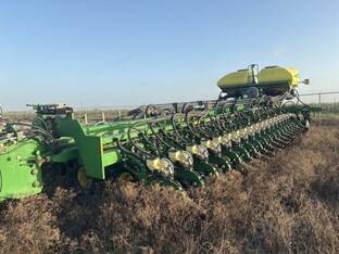 2014 John Deere DB80