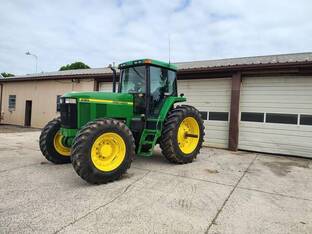 1999 John Deere 7810