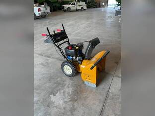 2020 Cub Cadet 826 SWE