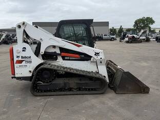 2018 Bobcat T740