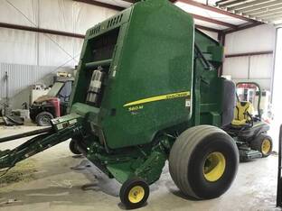 2020 John Deere 560M