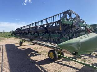 2022 John Deere 735D