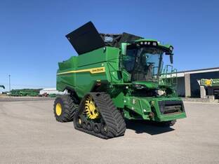 2024 John Deere S7 800