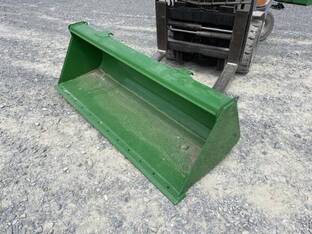 John Deere 73