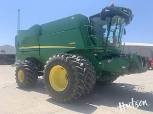 2015 John Deere S690