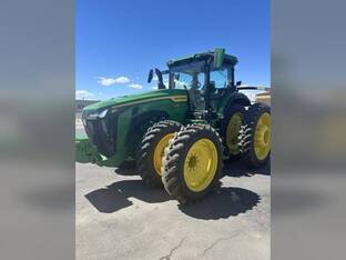 2025 John Deere 8R 370