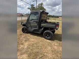 2020 John Deere GATOR XUV 835M