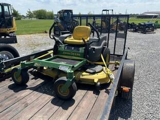 2010 John Deere Z425