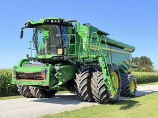 2023 John Deere X9 1100