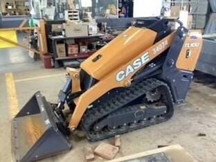 2024 Case TL100