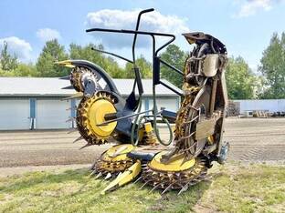2011 New Holland 480FI
