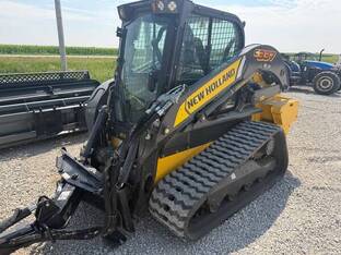 2021 New Holland C337