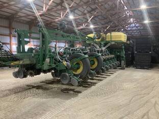 2025 John Deere 1775NT