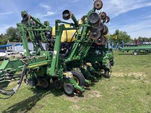 2012 John Deere 1790