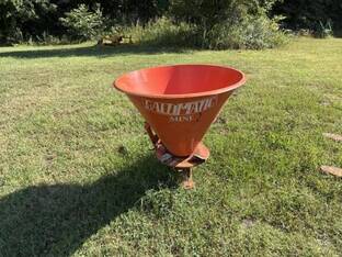 1999 Baltic MINI SPREADER