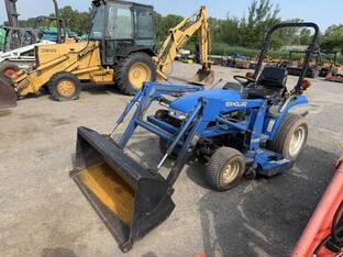 2001 New Holland TC21D