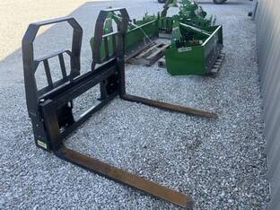 2024 Bobcat Pallet Fork SD
