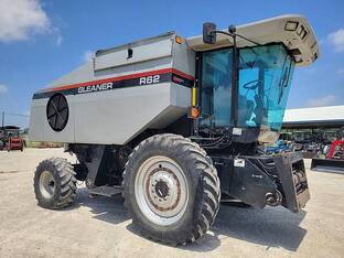 2001 Gleaner R62