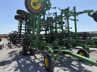 2024 John Deere 2230