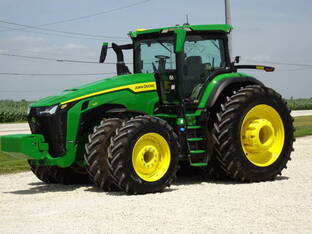 2025 John Deere 8R 410