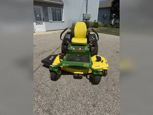 2013 John Deere Z665