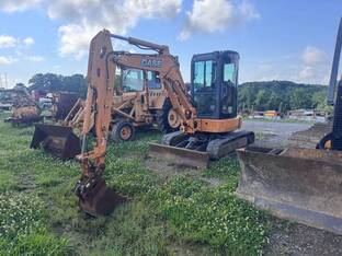 2017 Case CX36B
