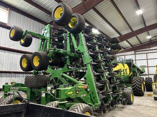 2022 John Deere N560F