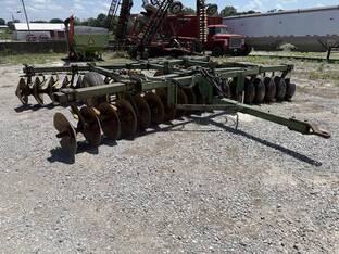 John Deere 1630