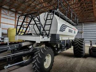 2012 Bourgault Industries Ltd. 3320-40