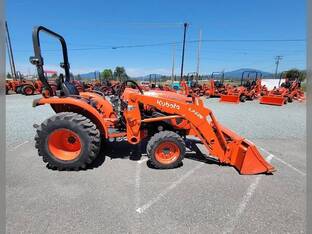 2022 Kubota L3302HST