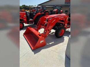 Kubota LA766