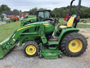 2016 John Deere 3033R