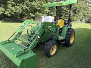 2023 John Deere 3032E