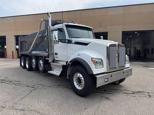 2027 Kenworth T880