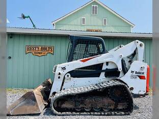 2019 Bobcat T740