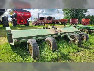 1999 John Deere 27