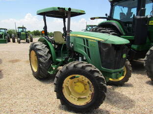 2014 John Deere 5085M