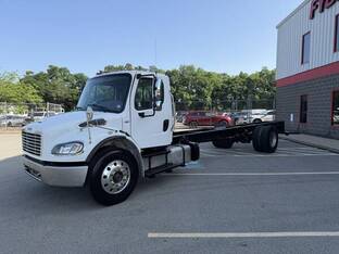 2018 Freightliner BUSINESS CLASS M2 106