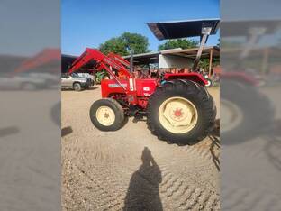 1993 Mahindra 575-DI