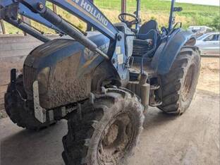 2013 New Holland T4.95