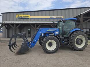 2013 New Holland T6.165