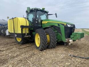 2021 John Deere 8R 370