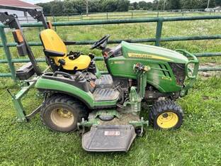 2023 John Deere 1025R