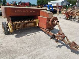 New Holland 276