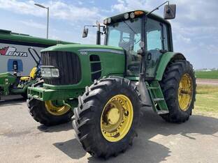 2007 John Deere 7230 Premium