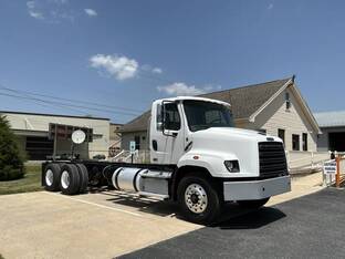 2017 Freightliner 114SD