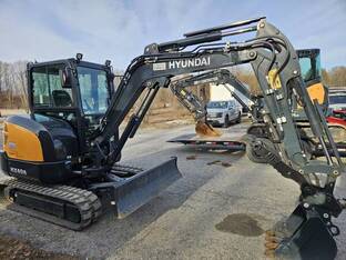2025 Hyundai HX40A