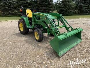 2023 John Deere 3046R