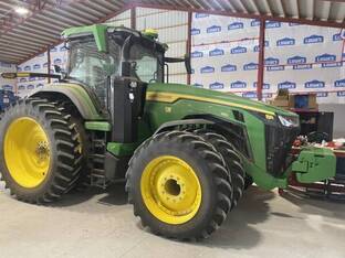 2025 John Deere 8R 410